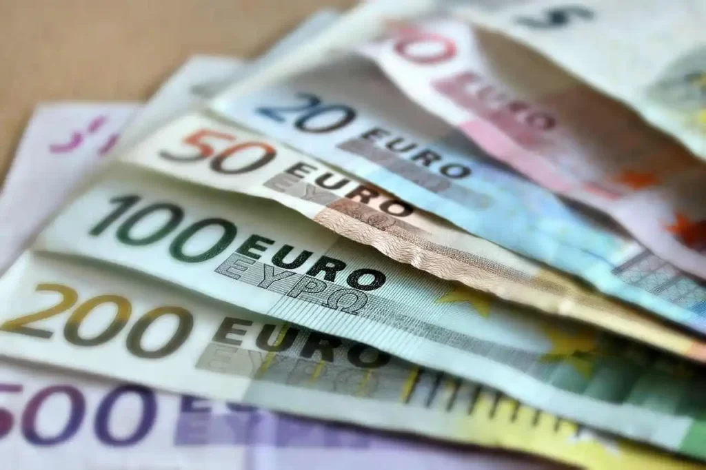 nuovo-bonus-1000-euro-compressed limiti contante limiti per i pagamenti in contanti